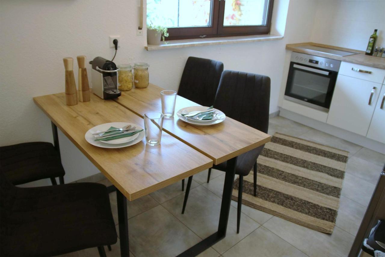 Studio-Apartment Mit Garten, Parkplatz & Kueche Offenburg Eksteriør billede